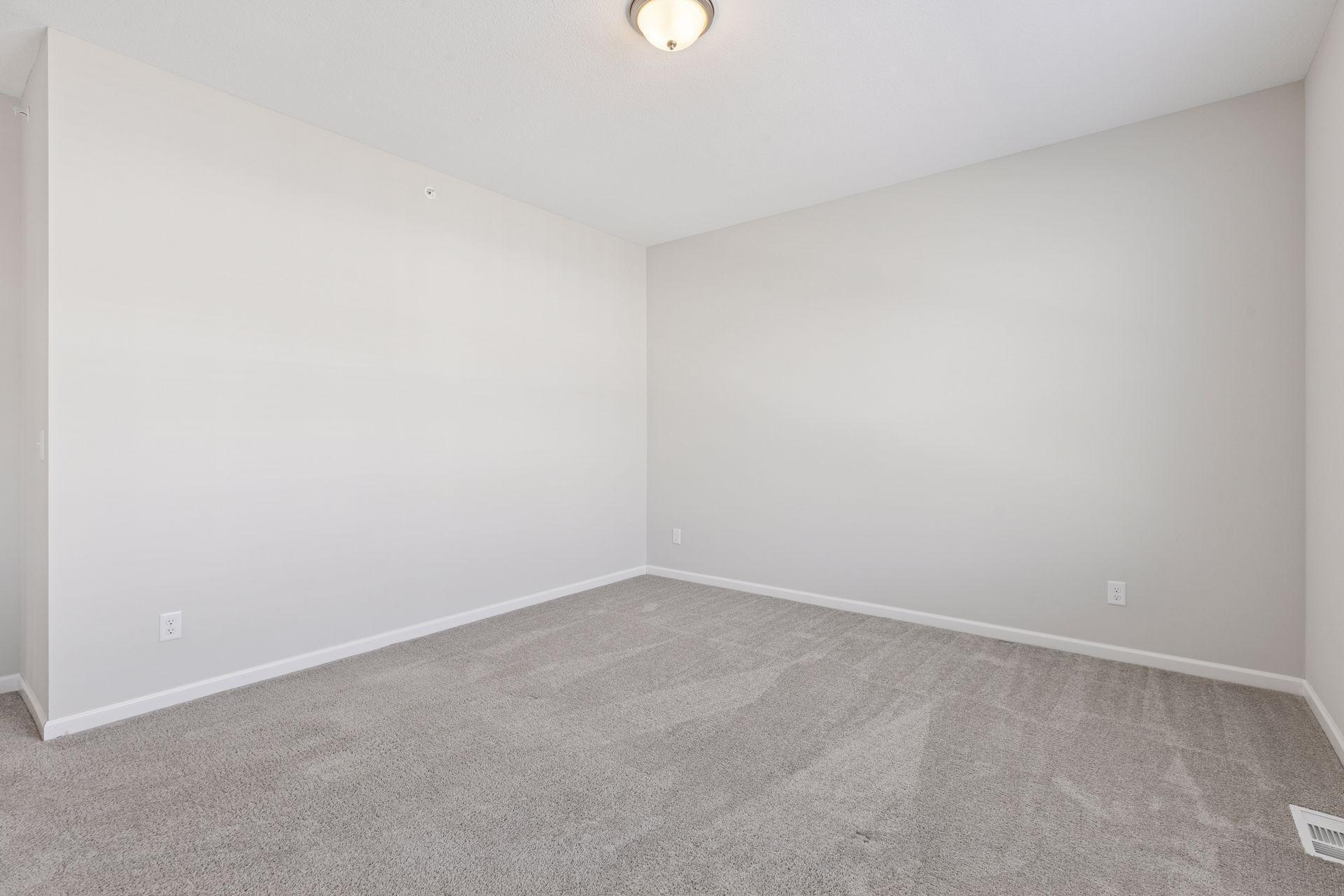 8060 Central Park Way Maple Grove, MN 55369 - Photo 33 of 43