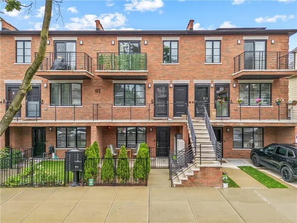 $939,000 | 122 Bay 26th Street, Unit 1 | Bath Beach