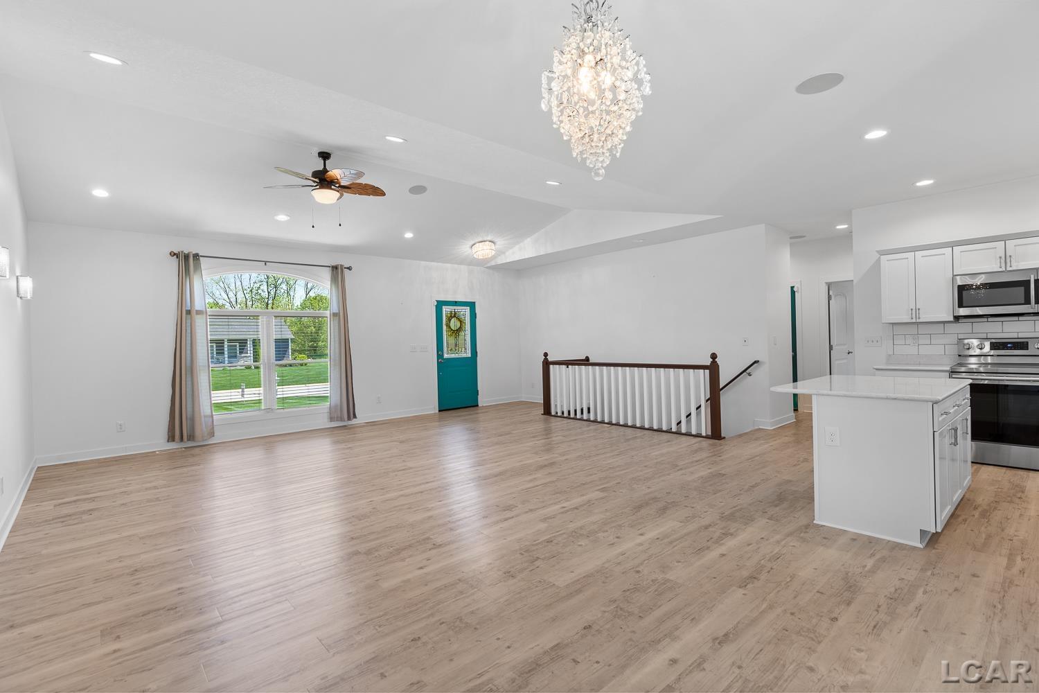 4189 Evergreen Road Adrian, MI 49221 - Photo 13 of 47 50174442-617ee1af-fd35-49c8-928d-c0eb57d6d4ee.JPG