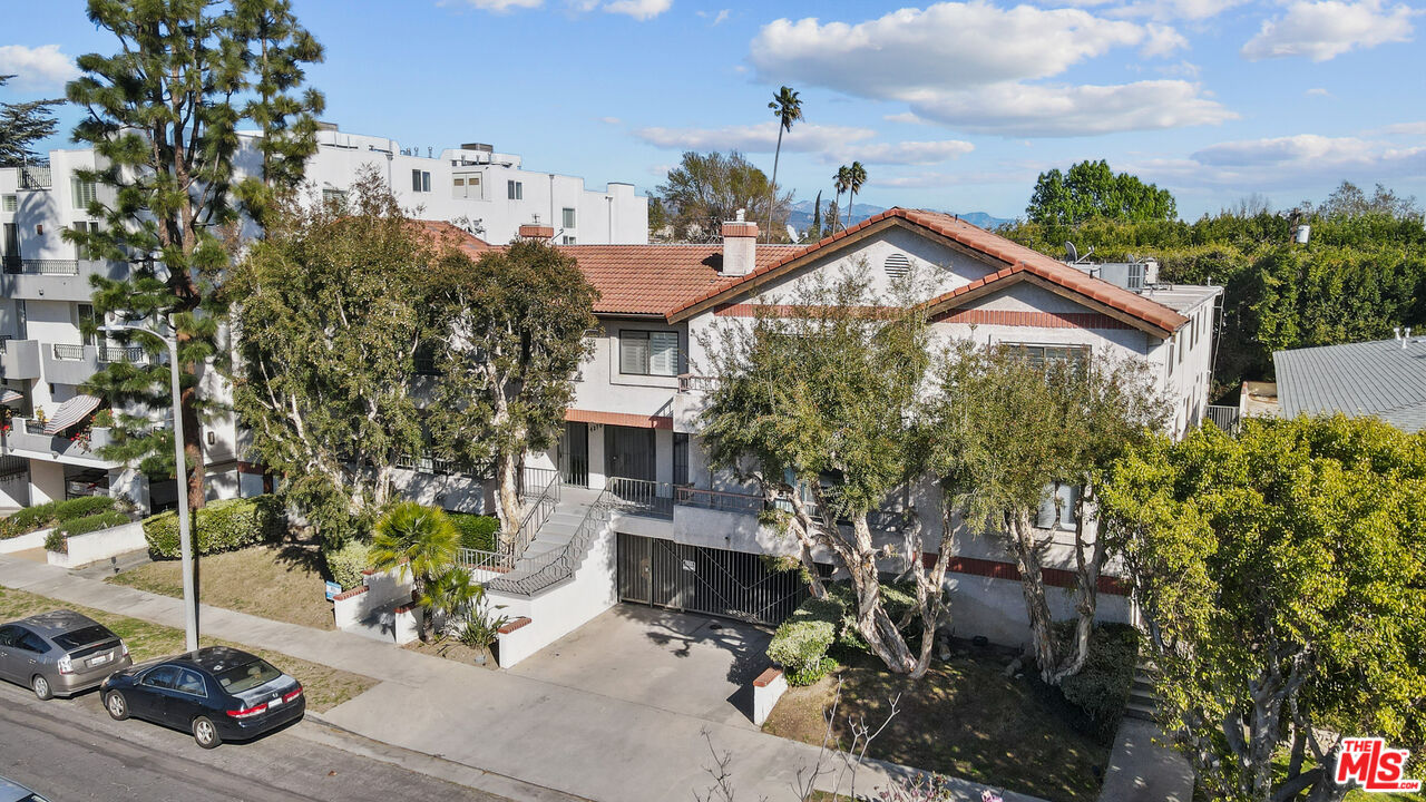 4370 Troost Avenue, Unit 205 Studio City, CA 91604 - Photo 1 of 25 a view of a house with yard and sitting area