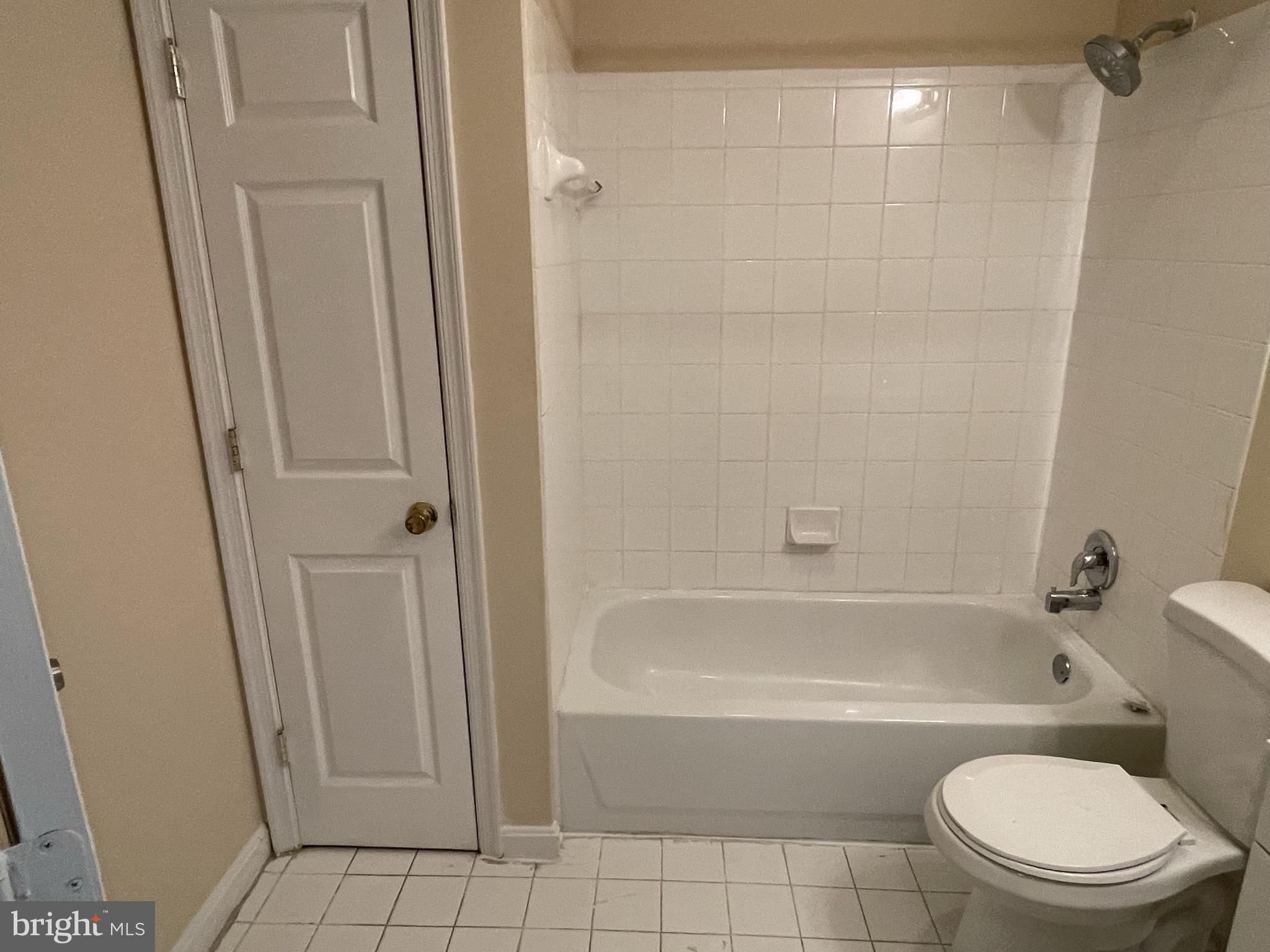 2610 Wade Road Southeast, Unit 305 Washington, DC 20020 - Photo 14 of 21