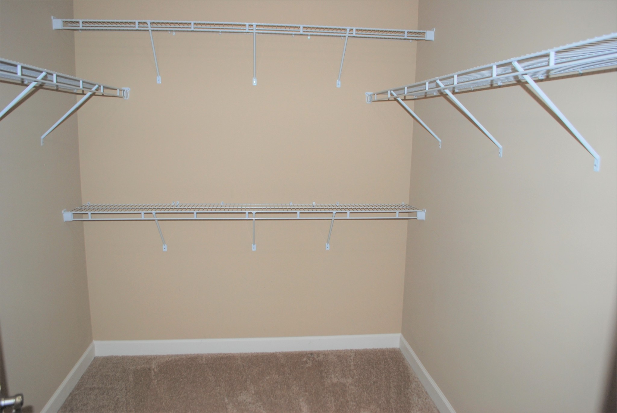82 Diamond Road Manchester, TN 37355 - Photo 11 of 18 a view of a room