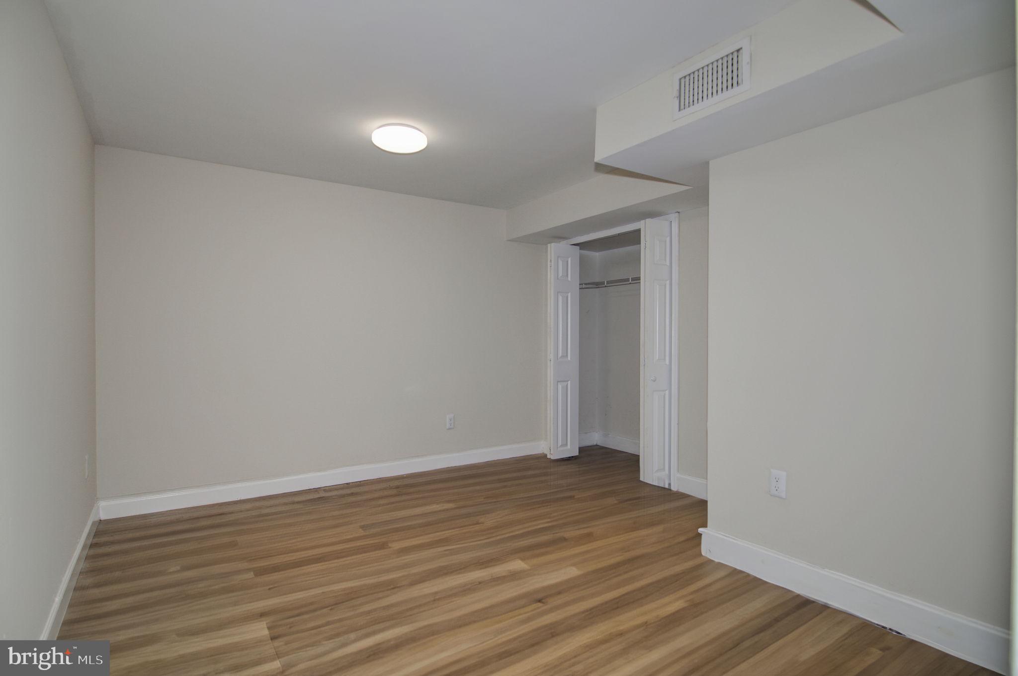 9938 Portsmouth Road Manassas, VA 20109 - Photo 28 of 36
