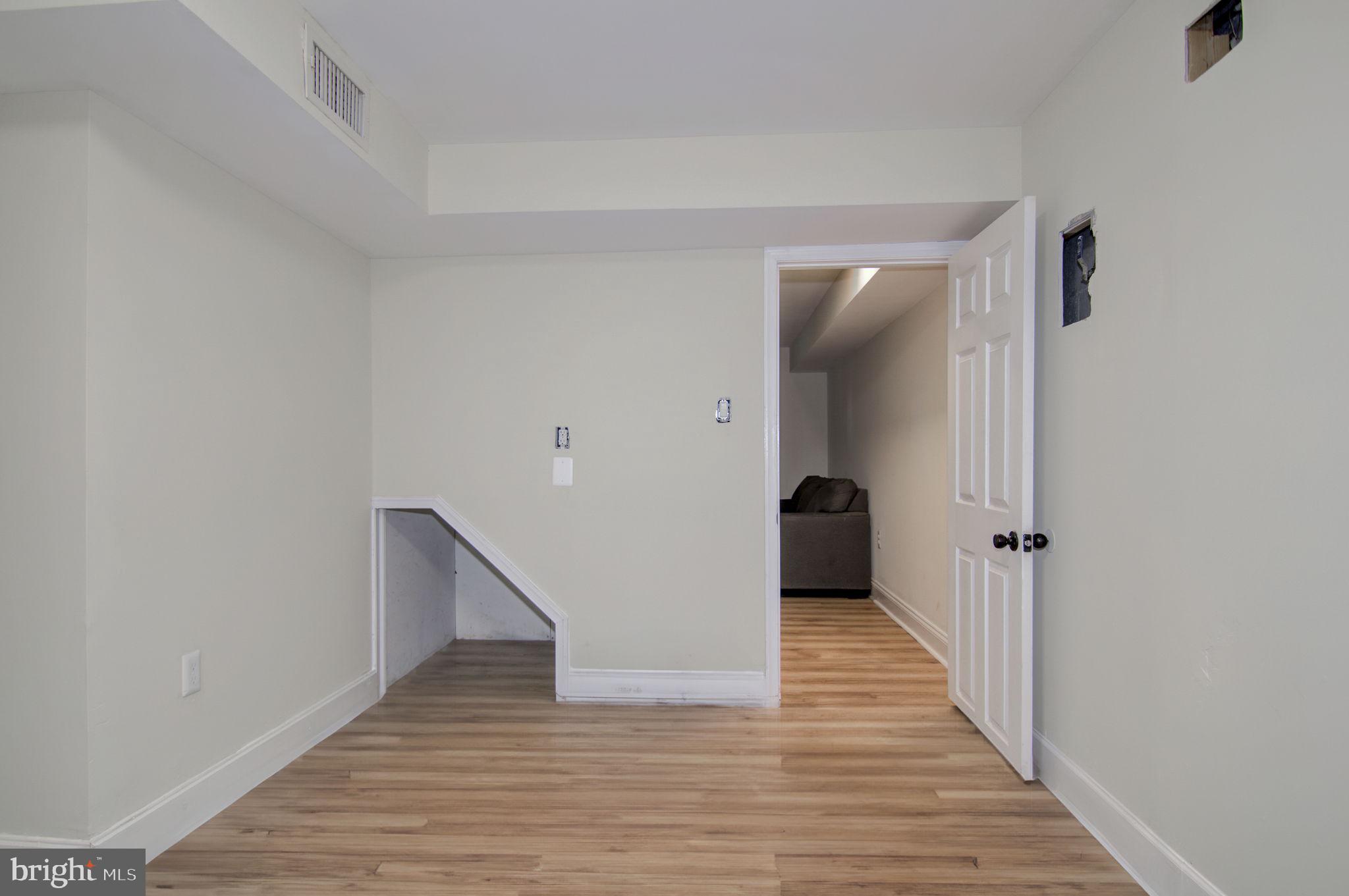 9938 Portsmouth Road Manassas, VA 20109 - Photo 29 of 36