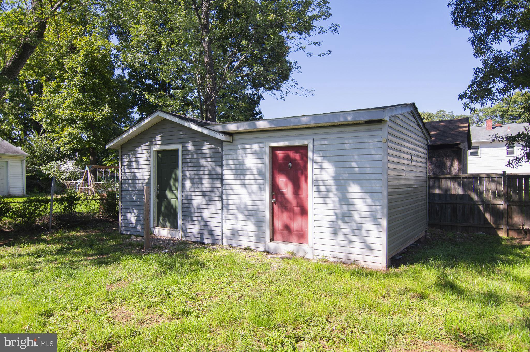 9938 Portsmouth Road Manassas, VA 20109 - Photo 33 of 36