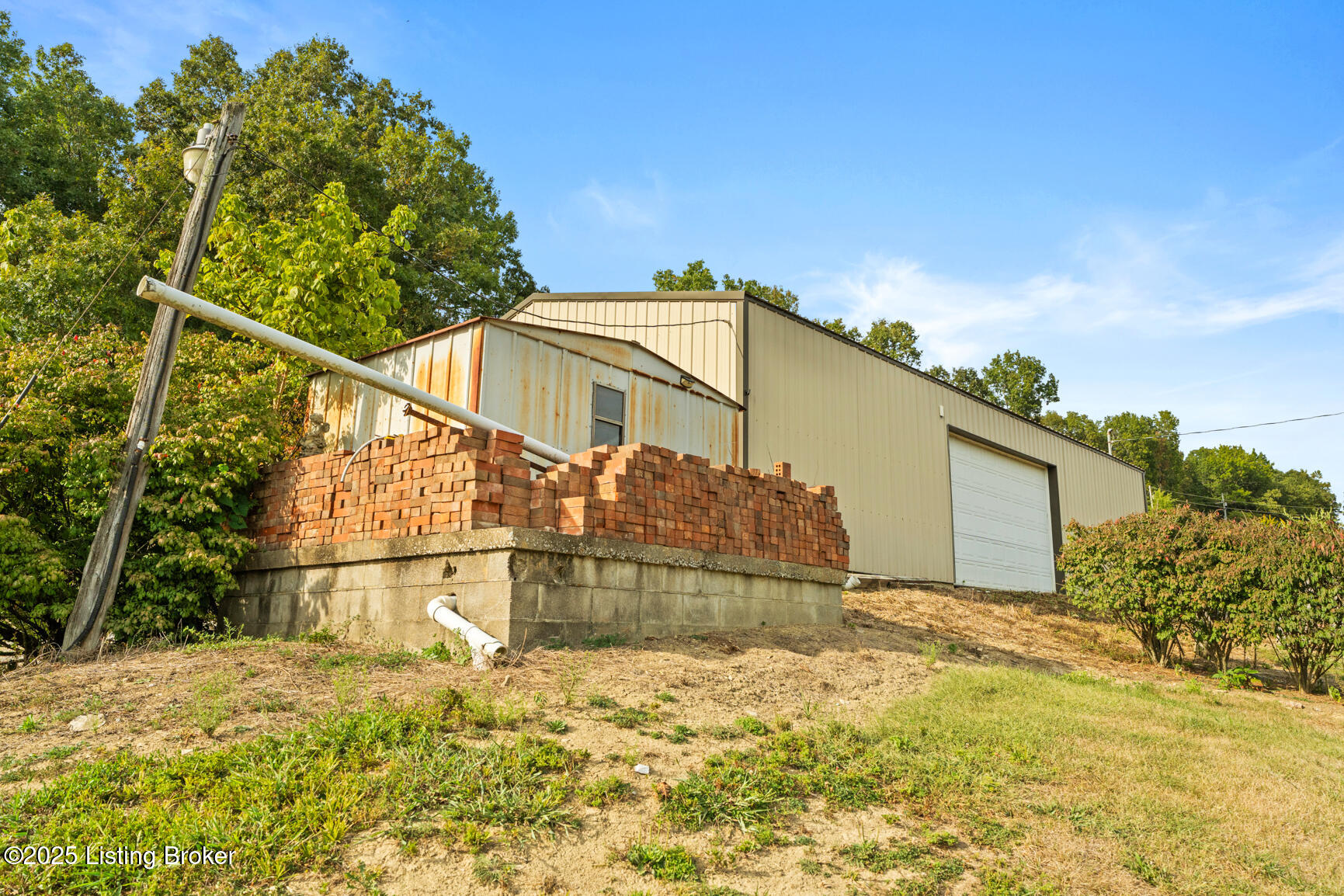 835 Catwalk Road Bagdad, KY 40003 - Photo 39 of 51 DSC09037