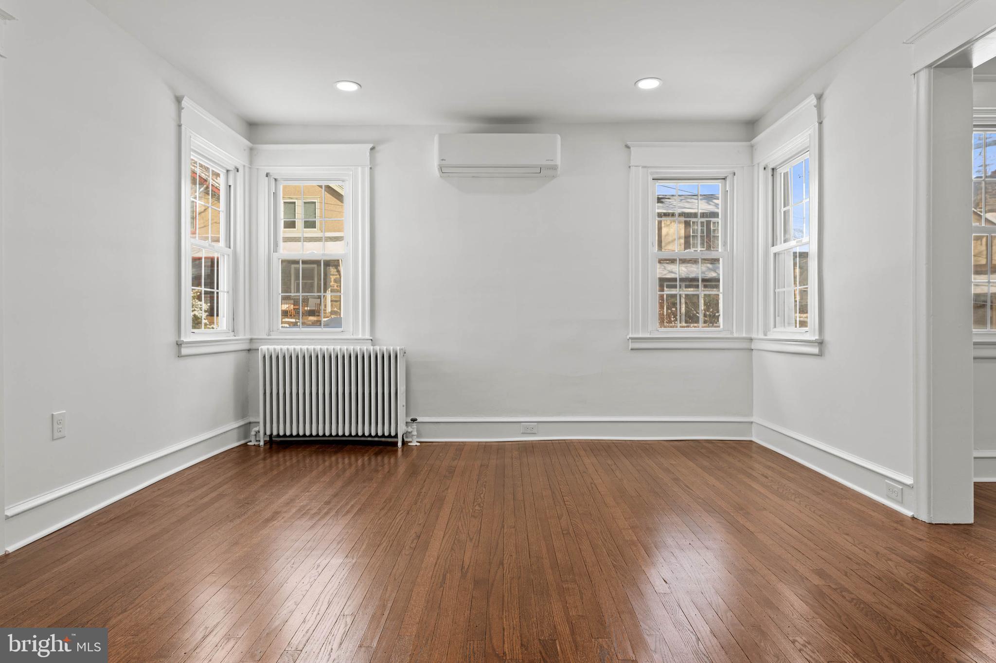 137 Kenilworth Road Merion Station, PA 19066 - Photo 9 of 29 Dining/Open Kitchen