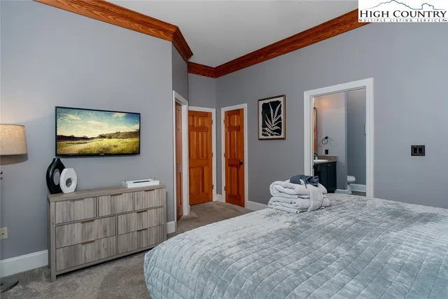 $1,579,000 | 220 Hialeah Lane, Boone, NC 28607