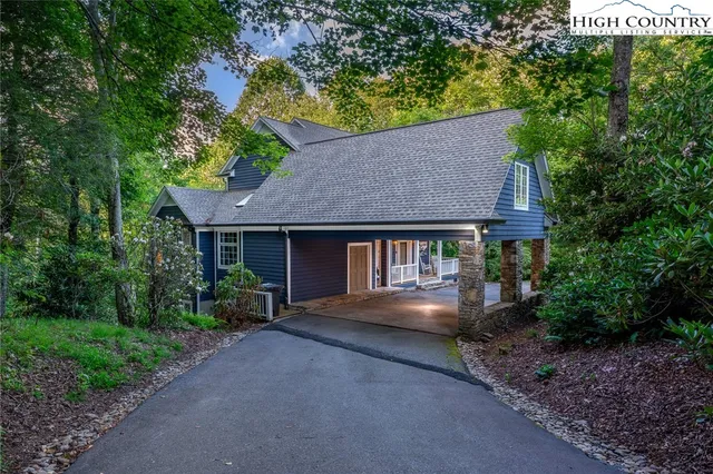 $1,579,000 | 220 Hialeah Lane, Boone, NC 28607