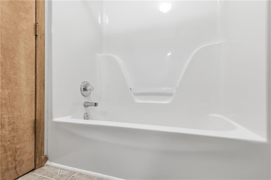 15306 Riley Street Overland Park, KS 66223 - Photo 20 of 44