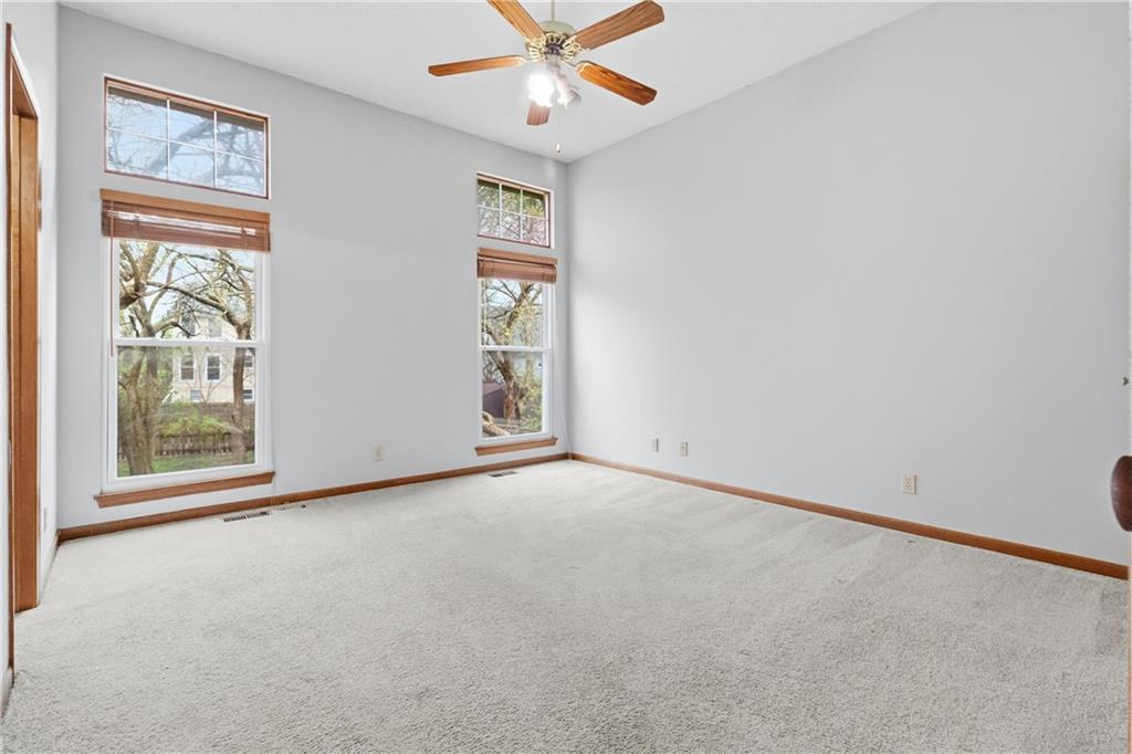 15306 Riley Street Overland Park, KS 66223 - Photo 21 of 44