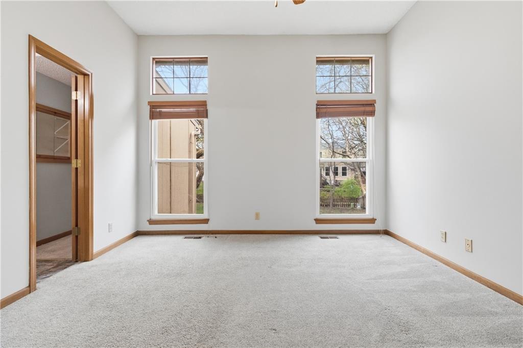 15306 Riley Street Overland Park, KS 66223 - Photo 22 of 44