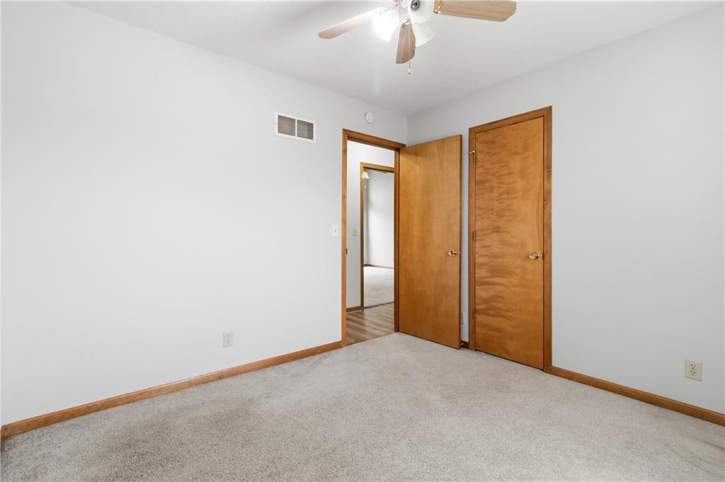 15306 Riley Street Overland Park, KS 66223 - Photo 31 of 44