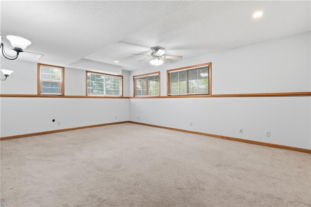 15306 Riley Street Overland Park, KS 66223 - Photo 35 of 44