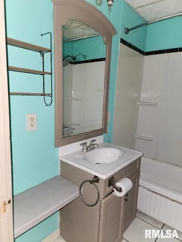 $45,000 | 215 North 8th Street, Mount Vernon, IL 62864