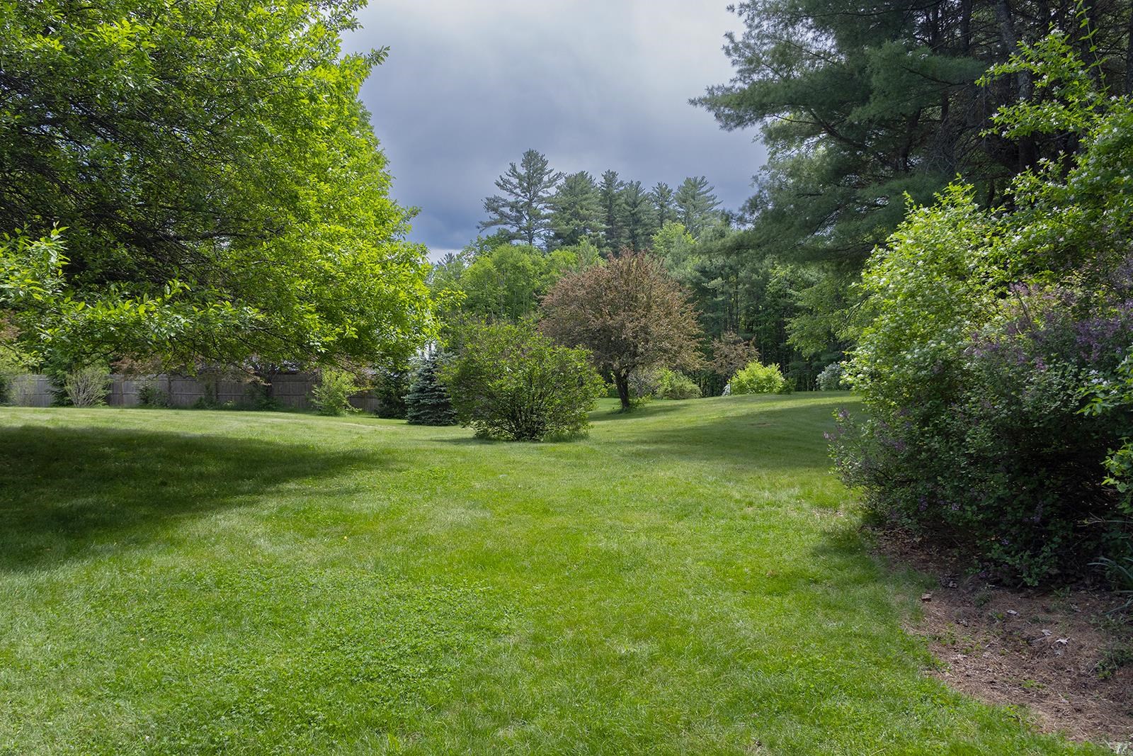 860 Briar Hill Road Hopkinton, NH 03229 - Photo 8 of 47
