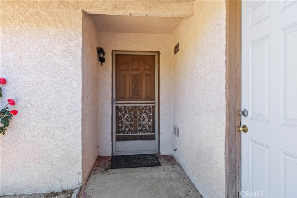 8451 Zohra Canyon Road Pinon Hills, CA 92372 - Photo 5 of 46