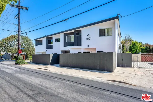 $4,995,000 | 2001 Penmar Avenue, Venice, CA 90291