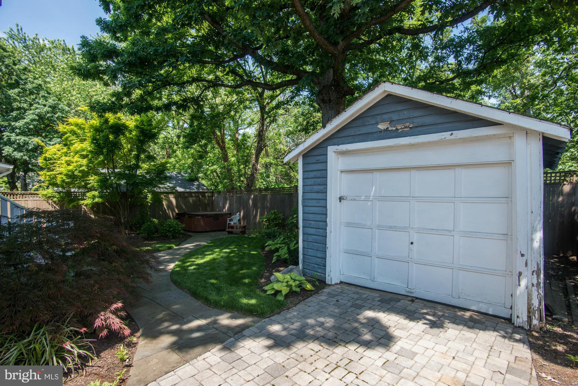 3109 2nd Road North Arlington, VA 22201 - Photo 27 of 30 Exterior (Rear)