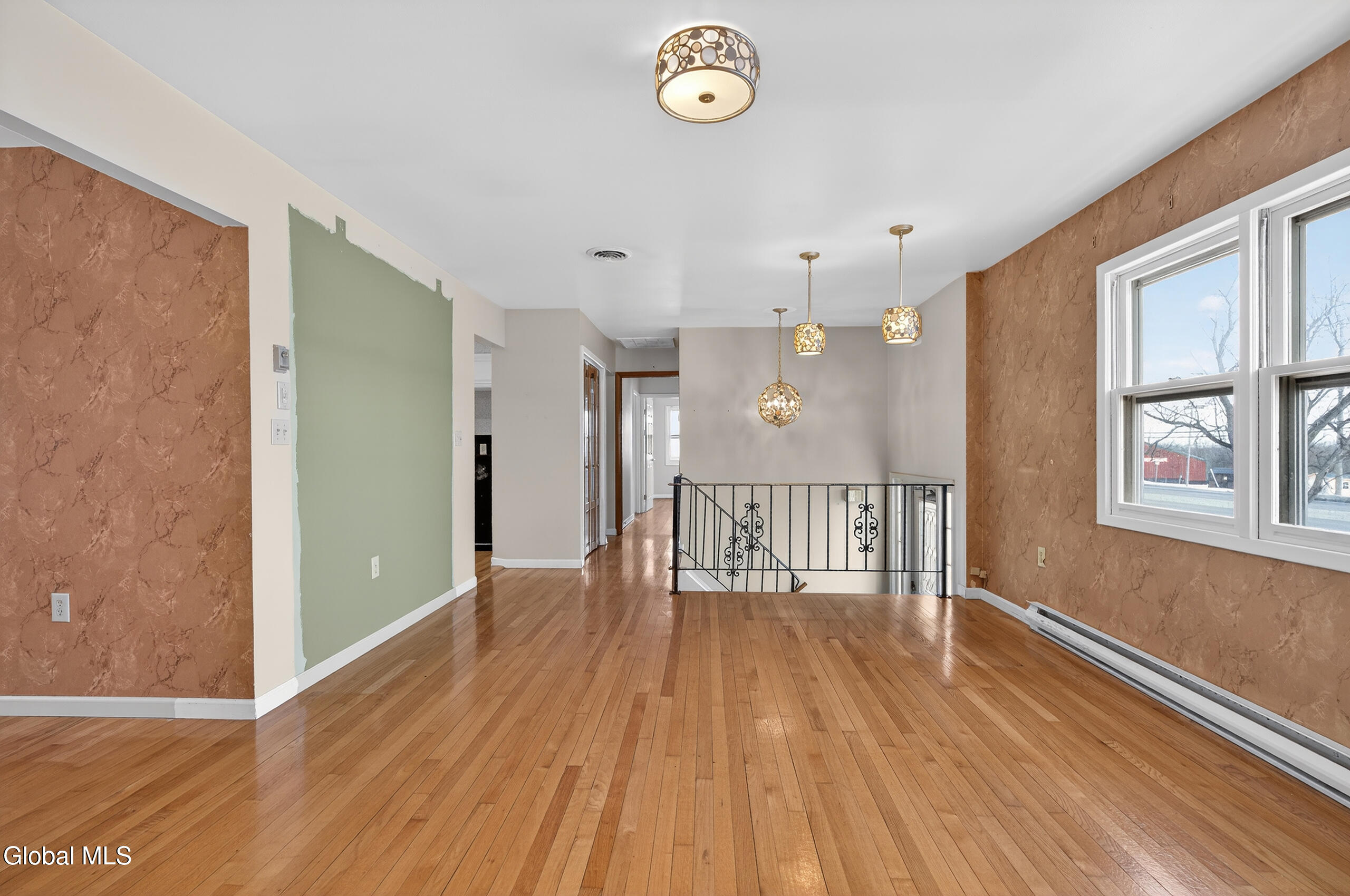 1208 Loudon Road Colonie, NY 12047 - Photo 4 of 24 019-1208-Loudon-Road-Cohoes-NY-12047