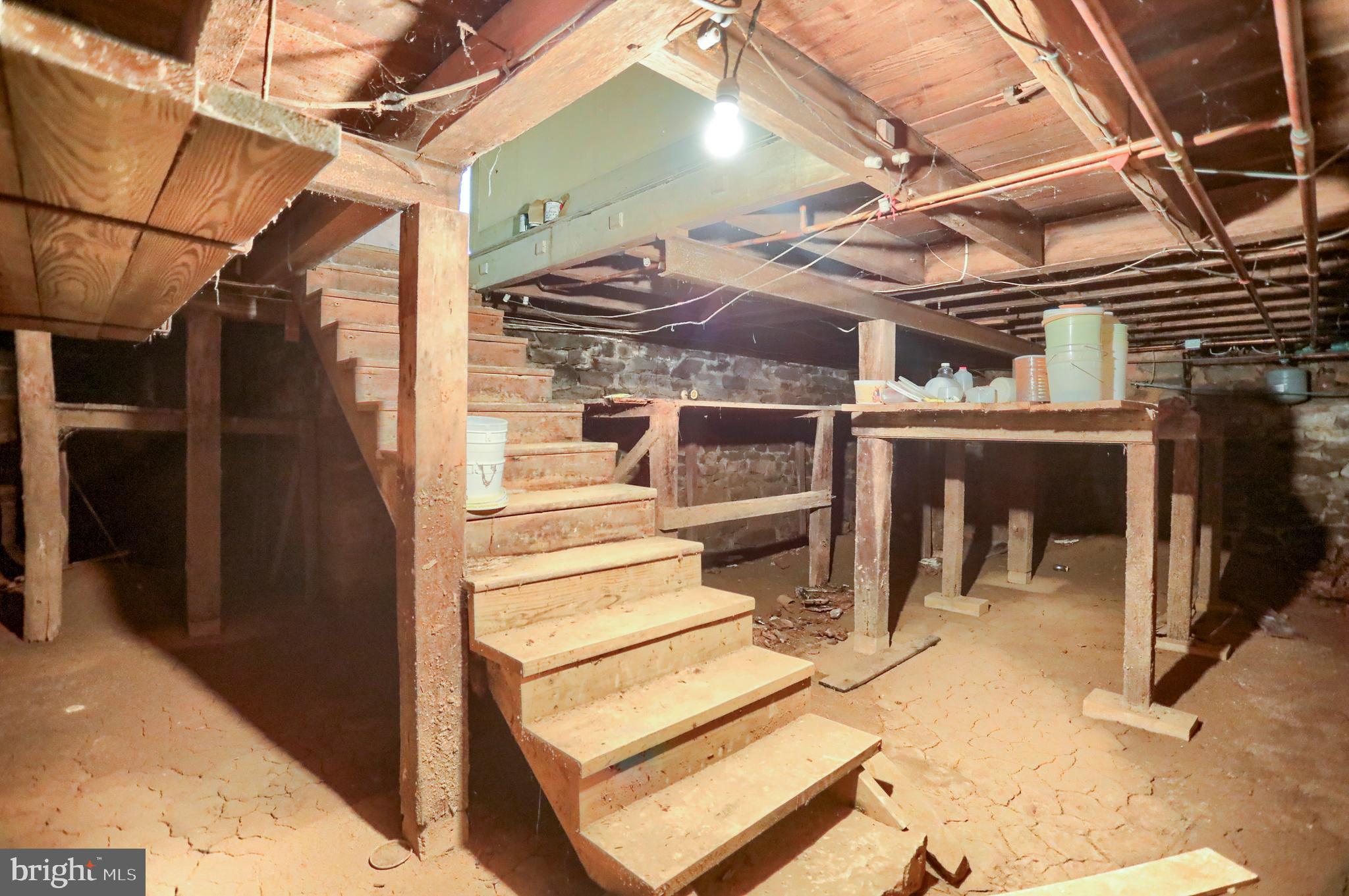 118 Bunker Hill Road Belleville, PA 17004 - Photo 41 of 90 a view of entryway