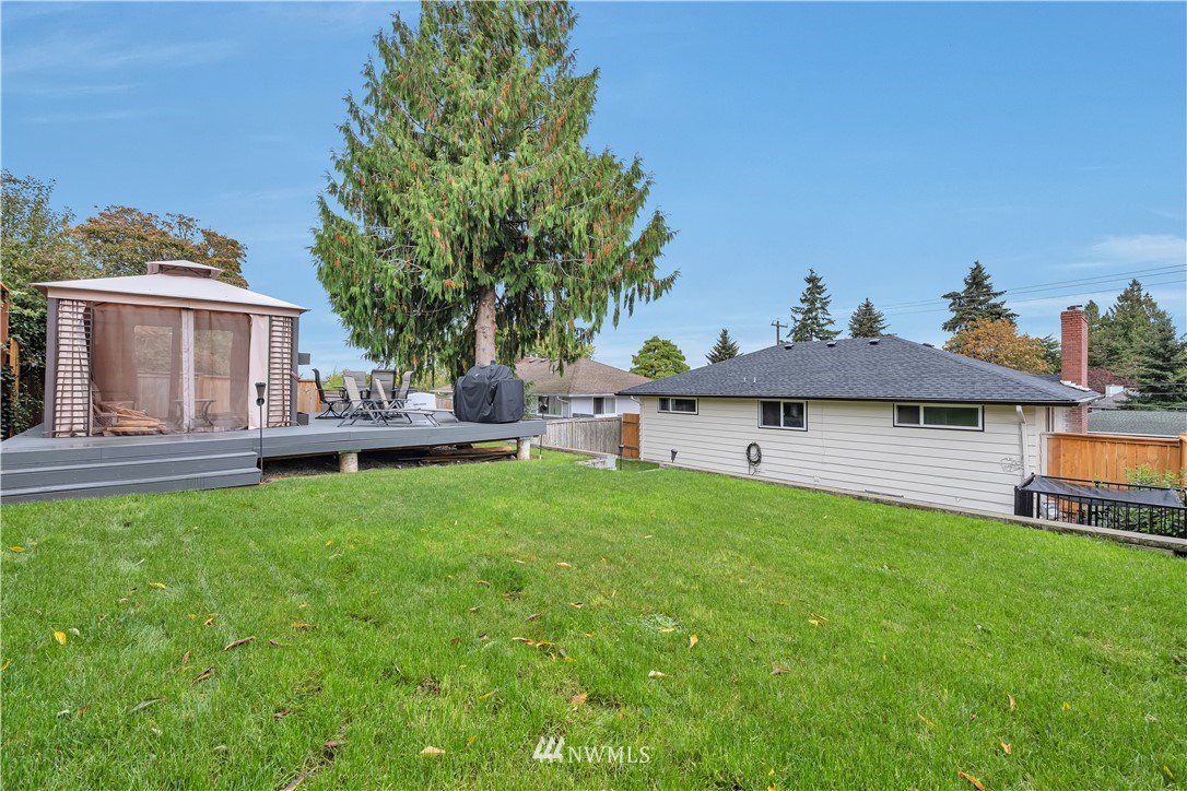 10255 Renton Avenue South Seattle, WA 98178 - Photo 15 of 15 Gallery Image 15