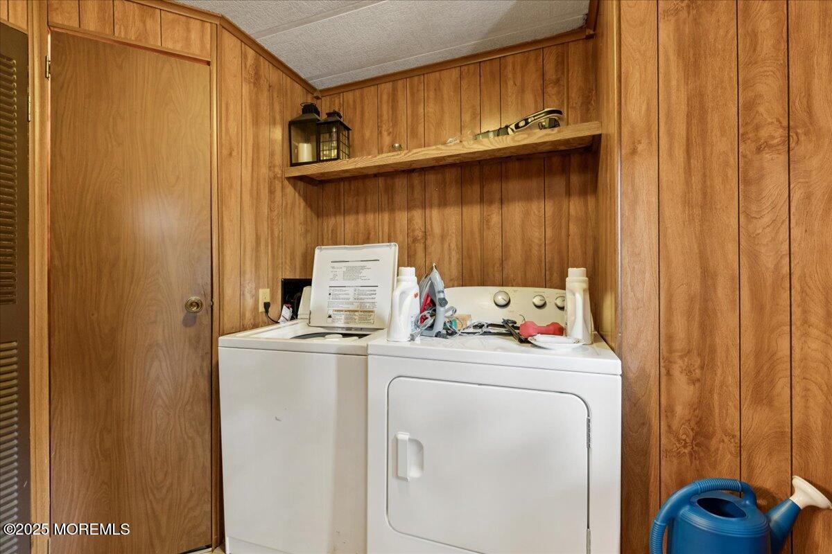 30 Roberts Road Toms River, NJ 08755 - Photo 13 of 19 Washer & New Dryer