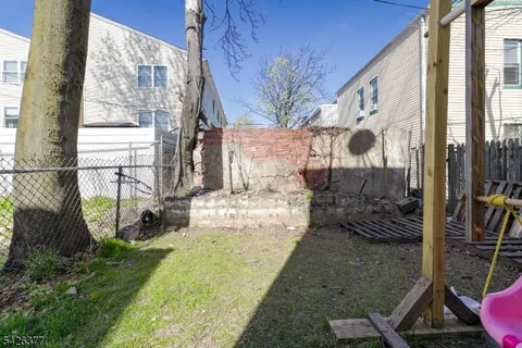 $750,000 | 193 Renner Avenue, Newark, NJ 07112