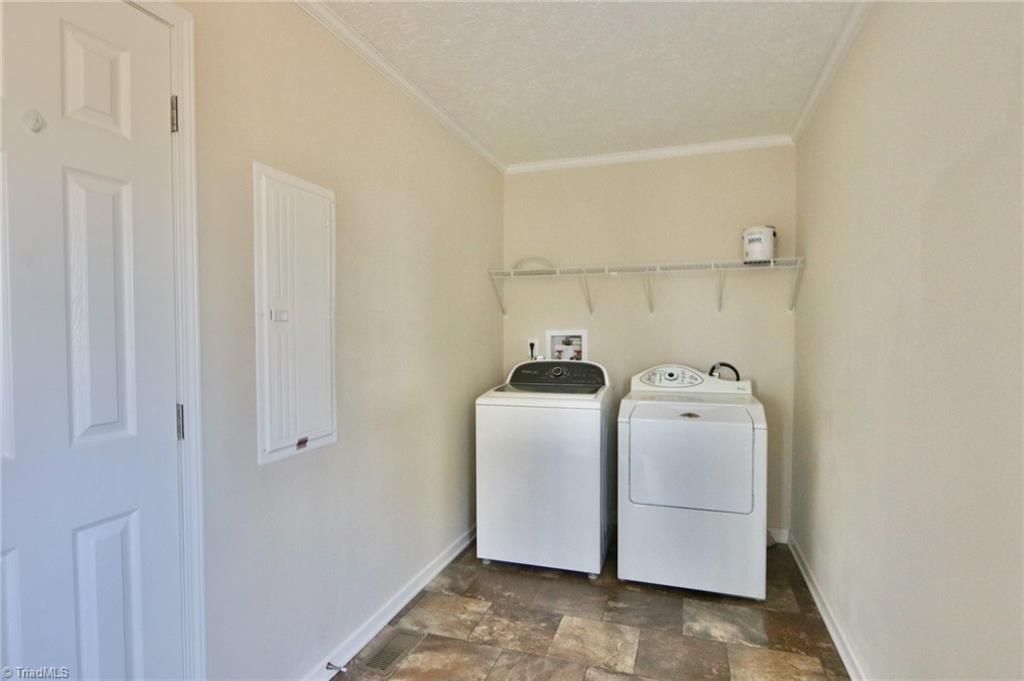 3821 Smitherman Road East Bend, NC 27018 - Photo 25 of 31 Gallery Image 25