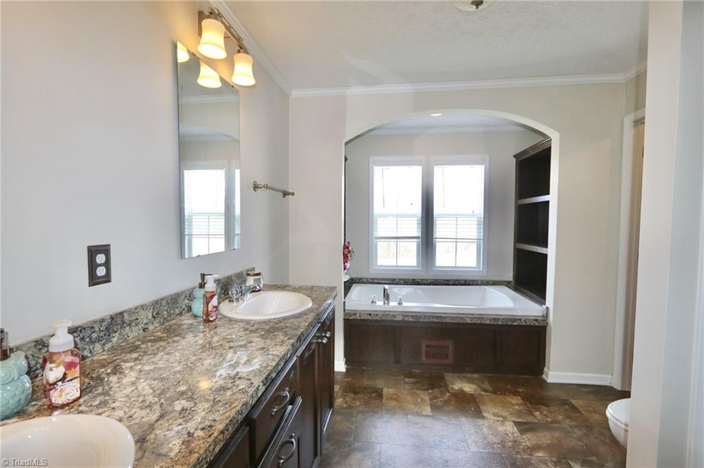 3821 Smitherman Road East Bend, NC 27018 - Photo 7 of 31 Gallery Image 7