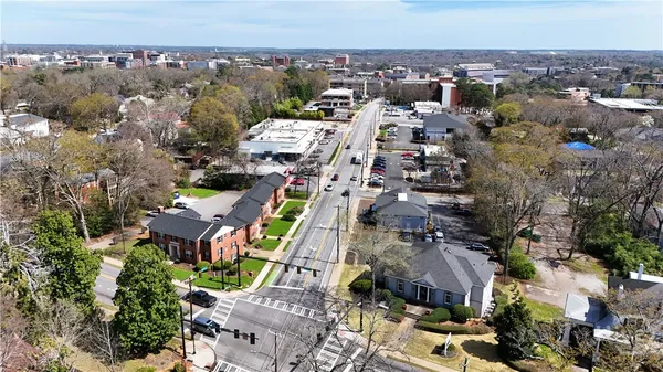 $2,420,000 | 495 South Milledge Avenue, Athens, GA 30605