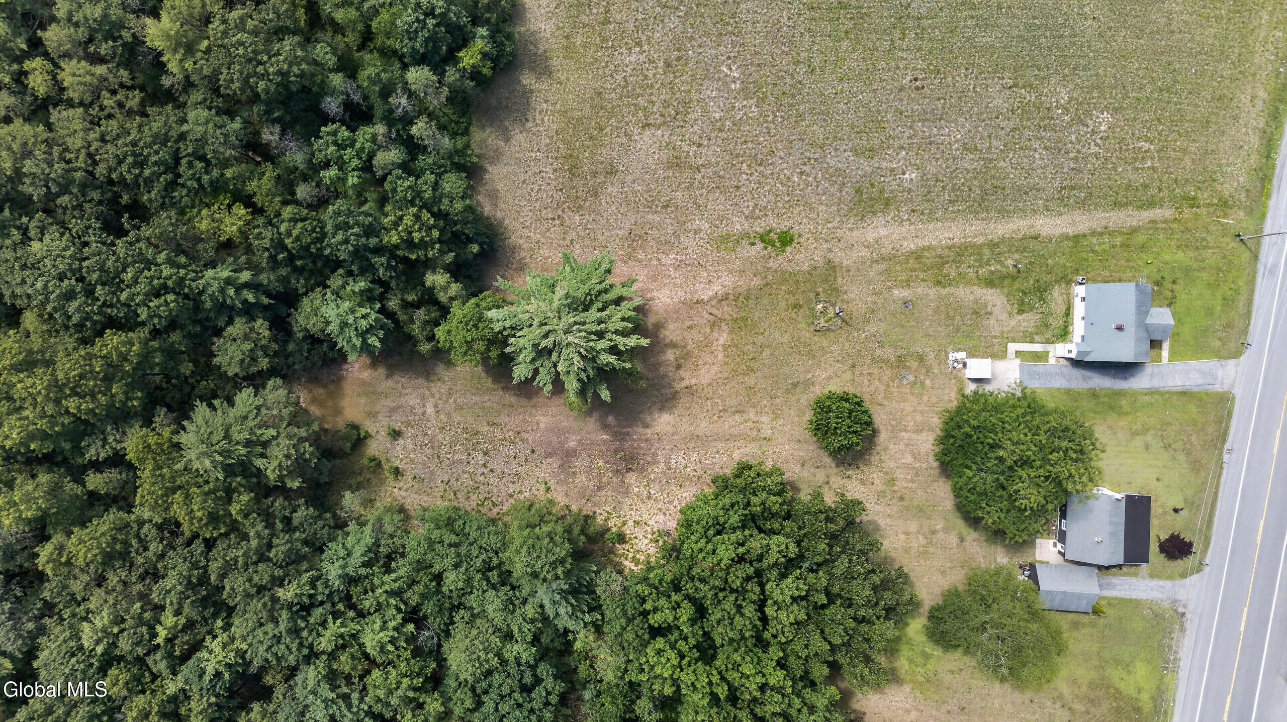 414 Reynolds Road Fort Edward, NY 12828 - Photo 31 of 34 Air Yard 1