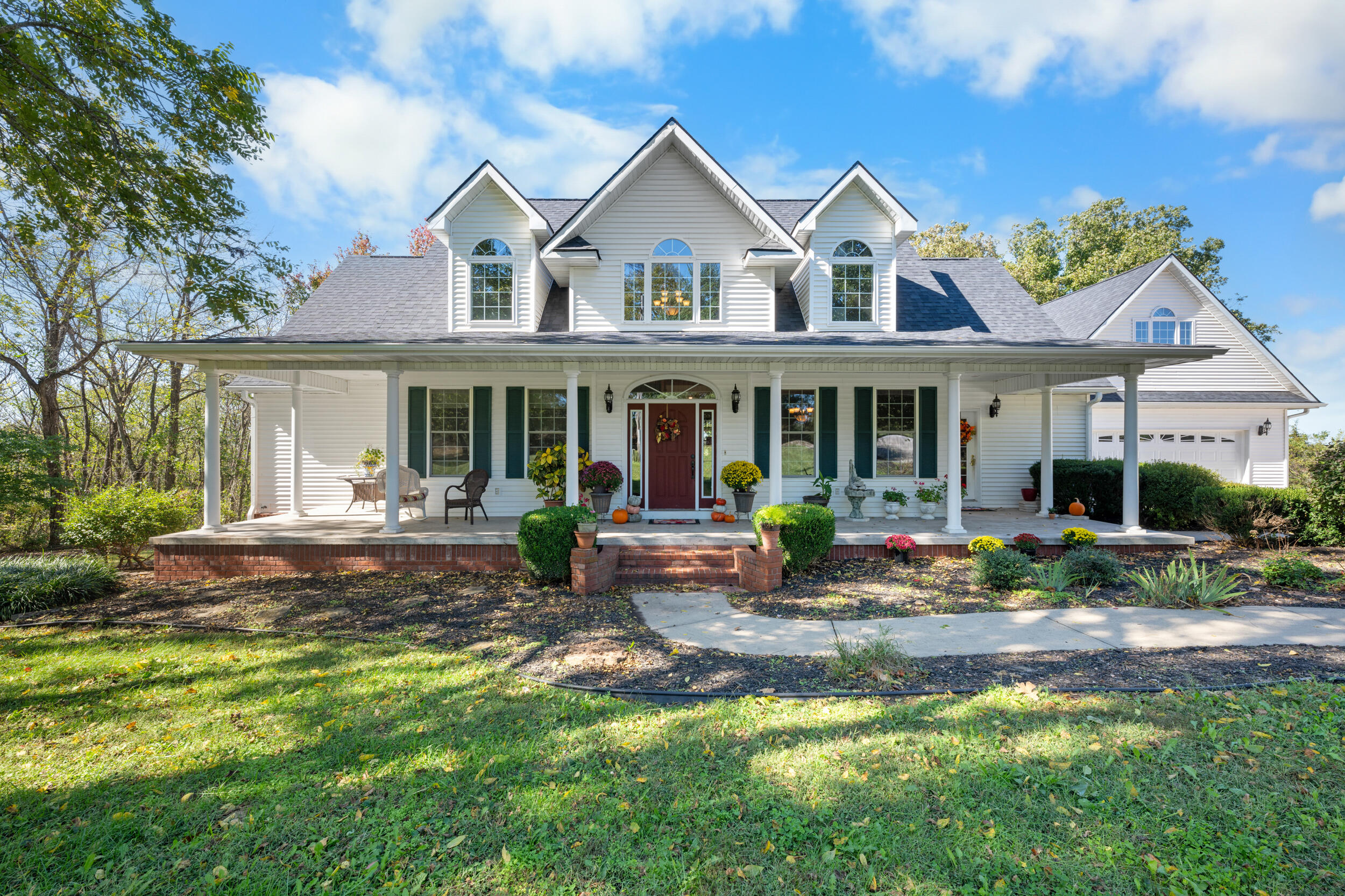 3791 South 125th Road Bolivar, MO 65613 - Photo 1 of 1 The house you've dreampt about
