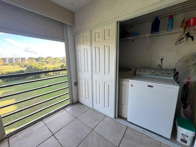 9300 Southwest 8th Street, Unit 403 Boca Raton, FL 33428 - Photo 23 of 35 Washer & Dryer