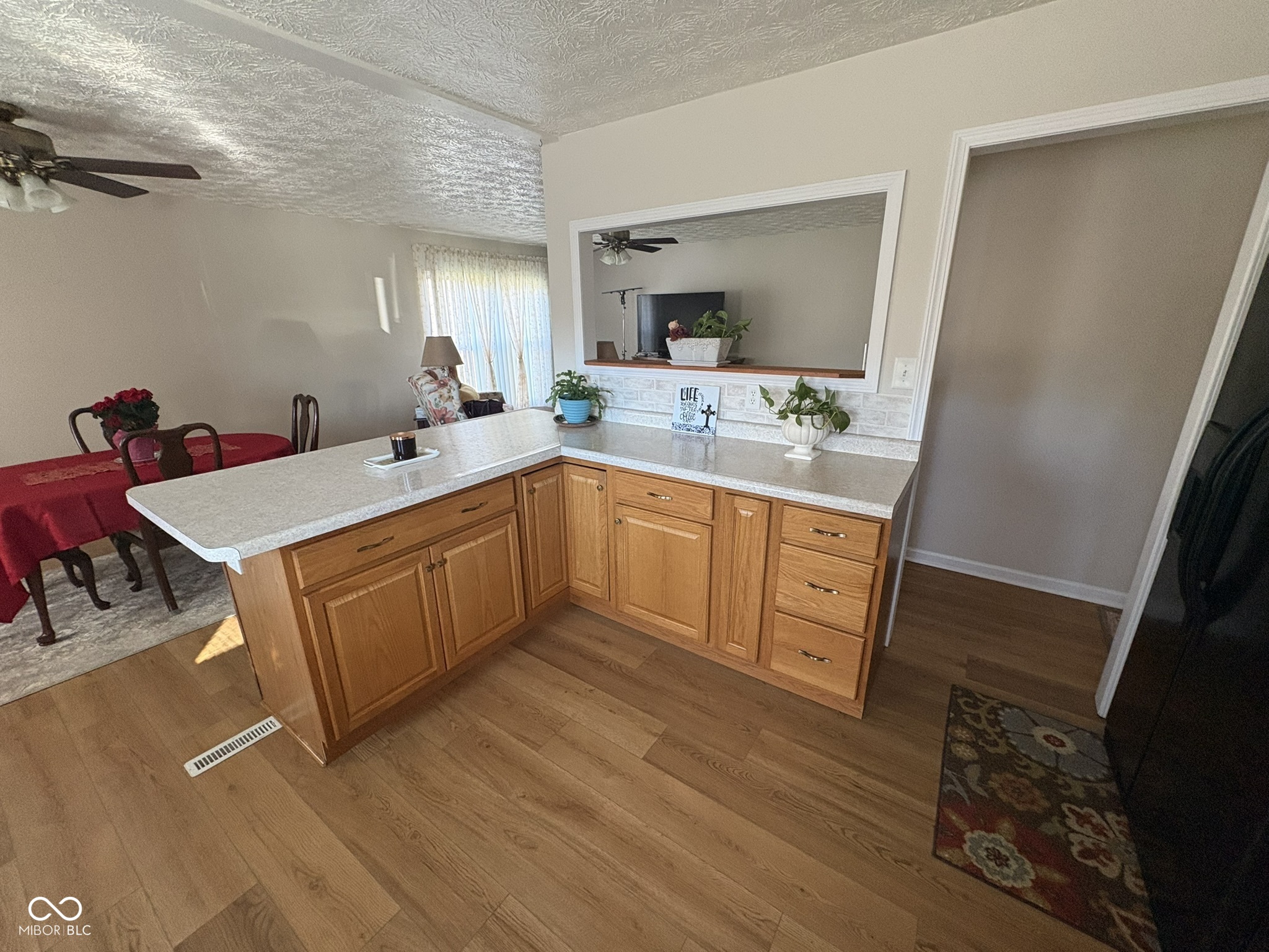 4006 East Stop 10 Road Indianapolis, IN 46237 - Photo 13 of 36