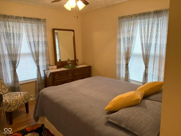 $289,900 | 4006 East Stop 10 Road, Indianapolis, IN 46237