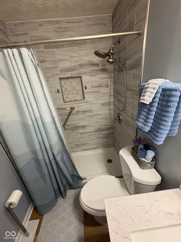 $299,900 | 4006 East Stop 10 Road, Indianapolis, IN 46237