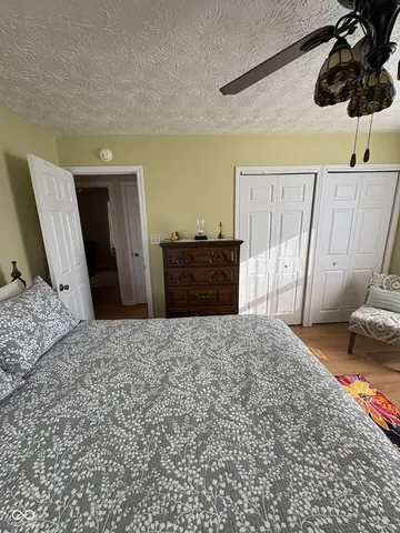 $299,900 | 4006 East Stop 10 Road, Indianapolis, IN 46237