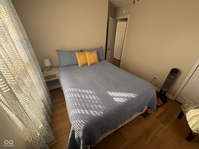 $299,900 | 4006 East Stop 10 Road, Indianapolis, IN 46237