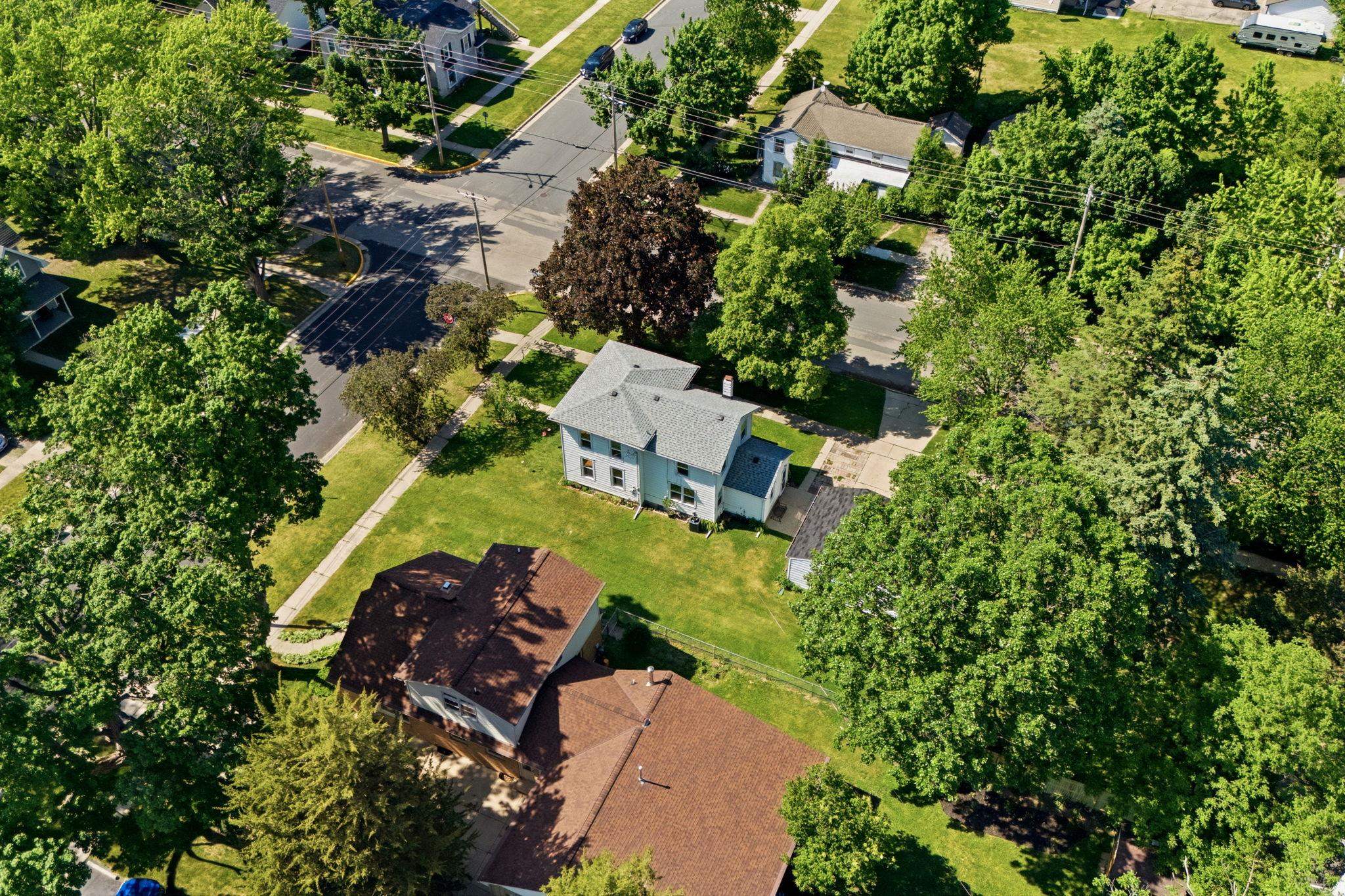 121 North 5th Street Delavan, WI 53115 - Photo 36 of 42