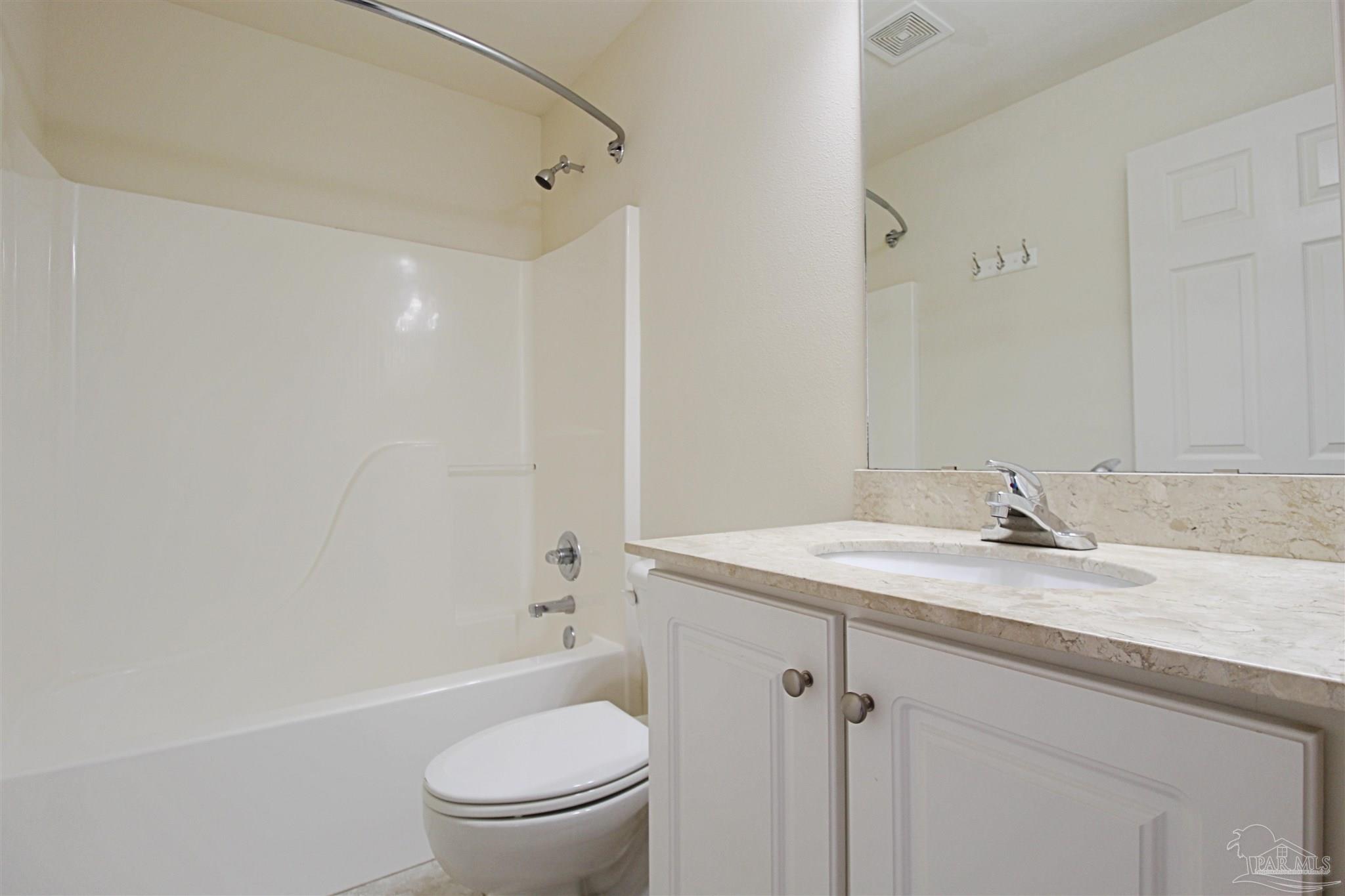 16022 Innerarity Point Road Pensacola, FL 32507 - Photo 13 of 19