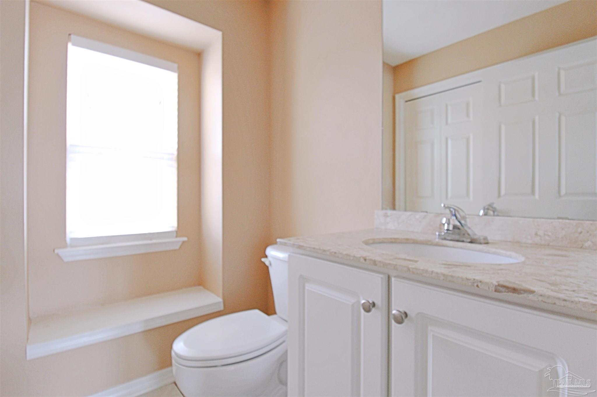 16022 Innerarity Point Road Pensacola, FL 32507 - Photo 14 of 19