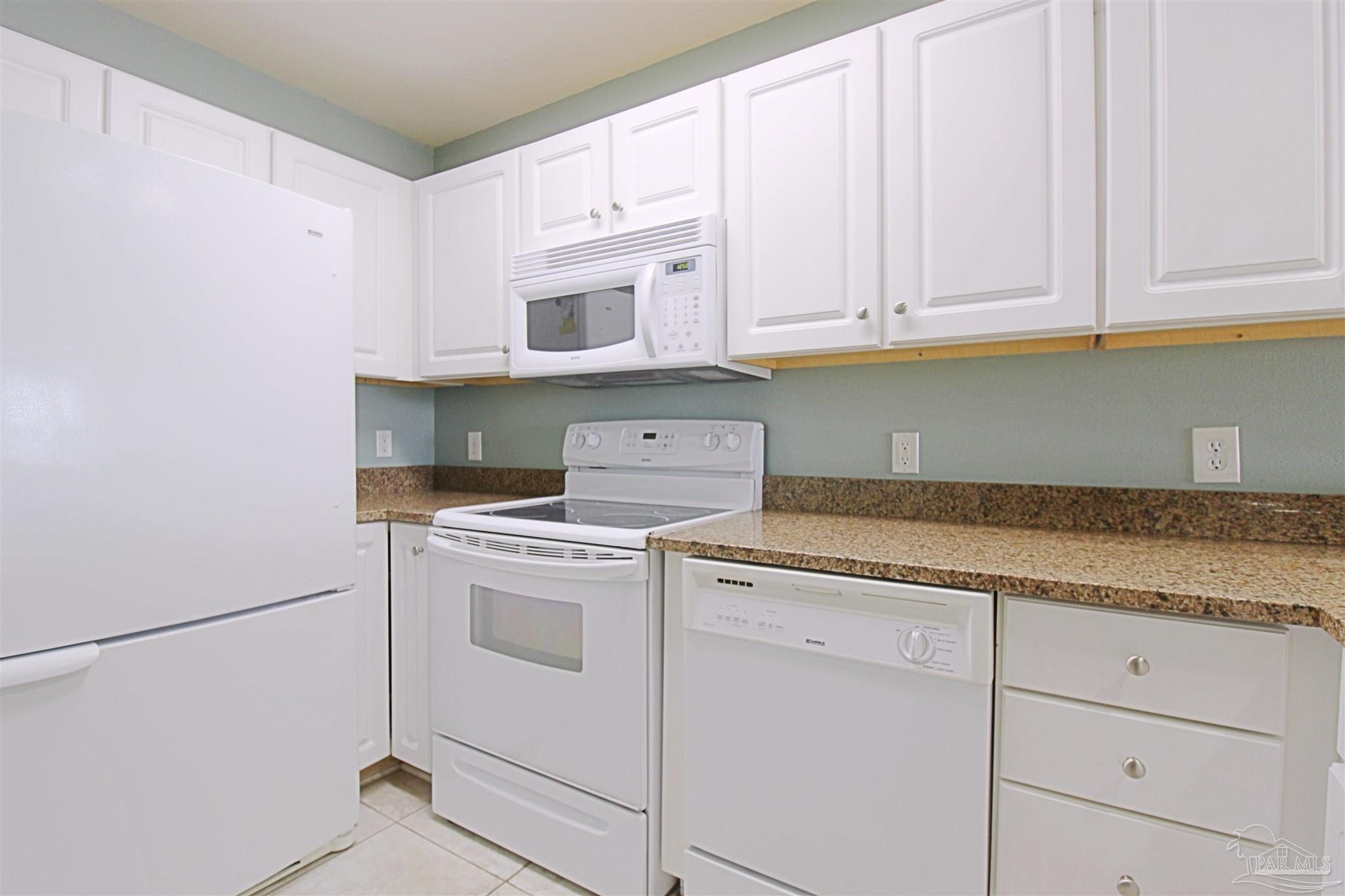 16022 Innerarity Point Road Pensacola, FL 32507 - Photo 7 of 19