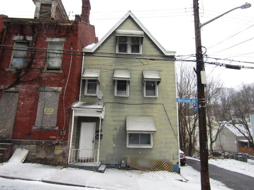 2348 McCook Street Pittsburgh, PA 15212 - Photo 2 of 27 a view of a house with a yard