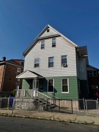 14 Richelieu Street Springfield, MA 01105 - Photo 1 of 11 Gallery Image 1