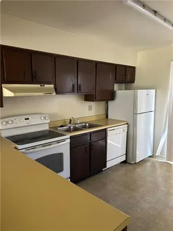 $1,200 | 909 Vouray Drive, Unit C, Kenner, LA 70065