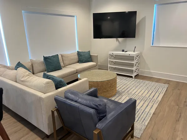 $2,100 | 14322 Drafthorse Lane, Wellington, FL 33414