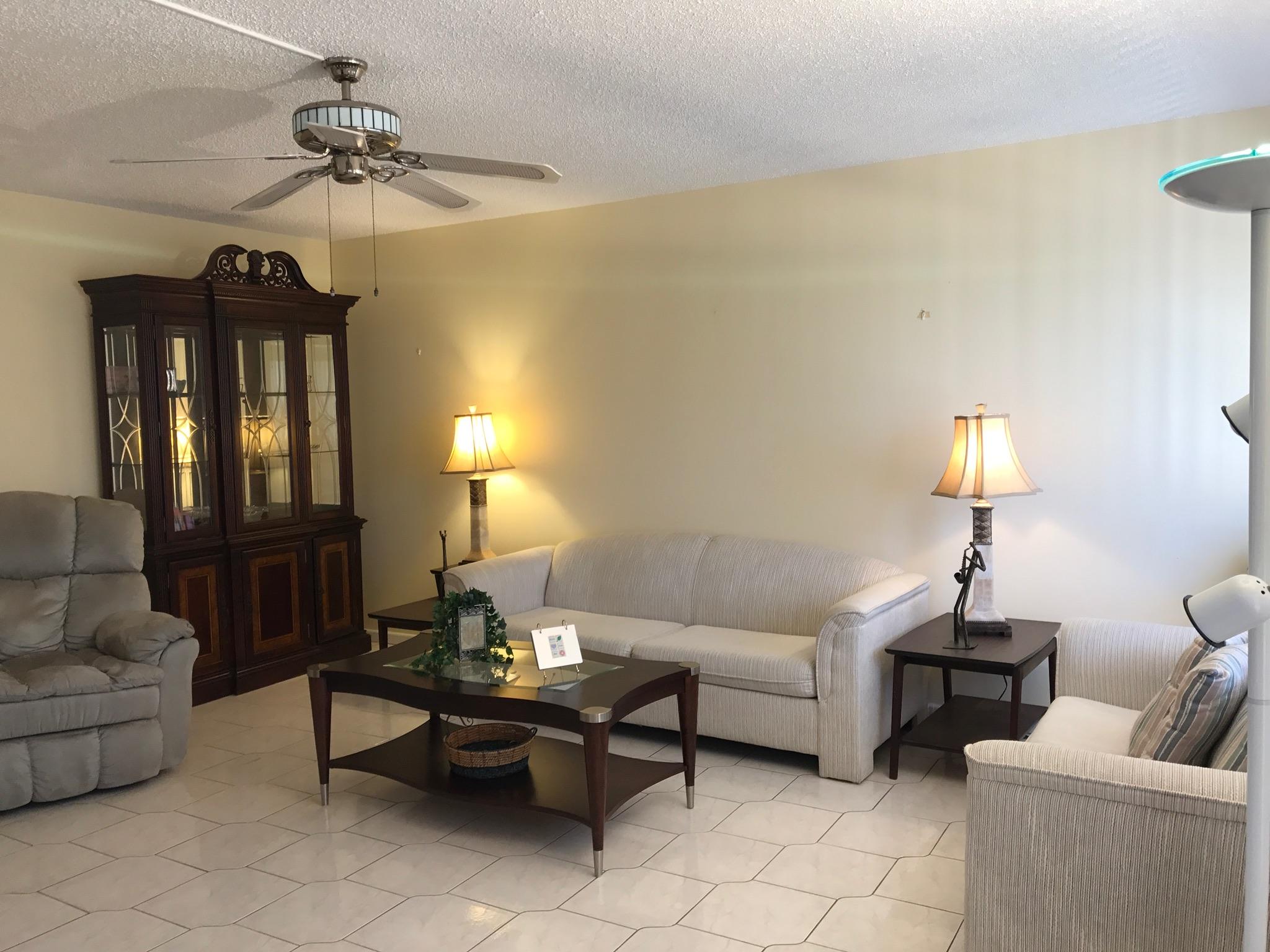 4076 Wolverton East Boca Raton, FL 33434 - Photo 5 of 12 IMG_0309