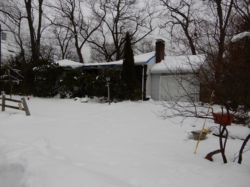 68 Hodge Road Arlington, MA 02474 - Photo 12 of 23 Gallery Image 12
