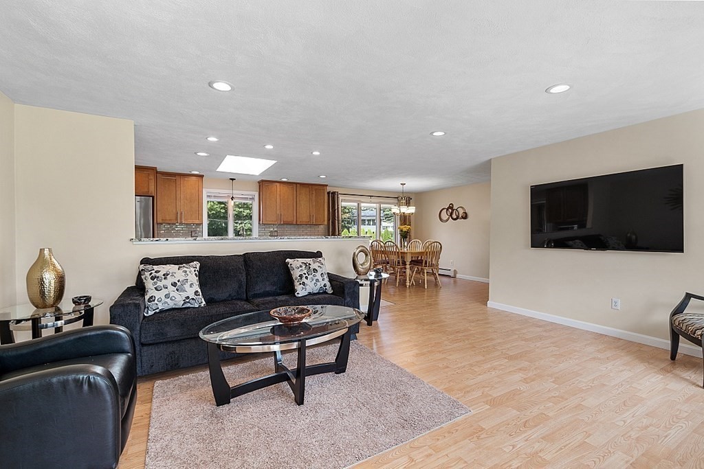 3 Rodney Road Peabody, MA 01960 - Photo 5 of 42 Gallery Image 5